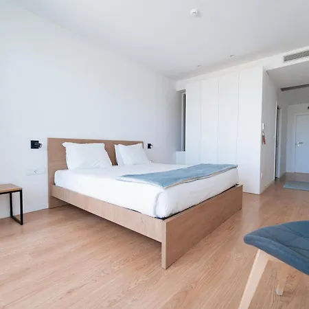 Marinhas Bed & Breakfast-2
